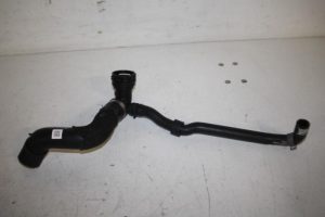 17815322 – 8W0122101AM – Kühlerschlauch