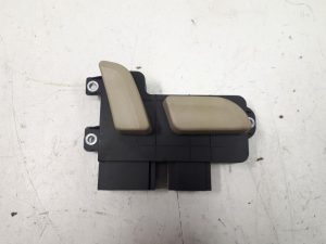 22586192 – 8E0959748 – Stoelverstellings Schakelaar