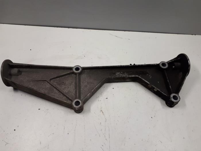 22538683 – 1J0599287C – Steun (diversen)