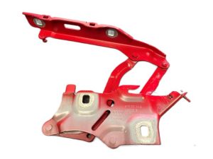 22433251 – 8W6823302D – Motorkap Scharnier