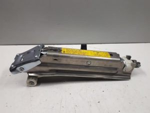 22583716 – 4F0011031 – Jack