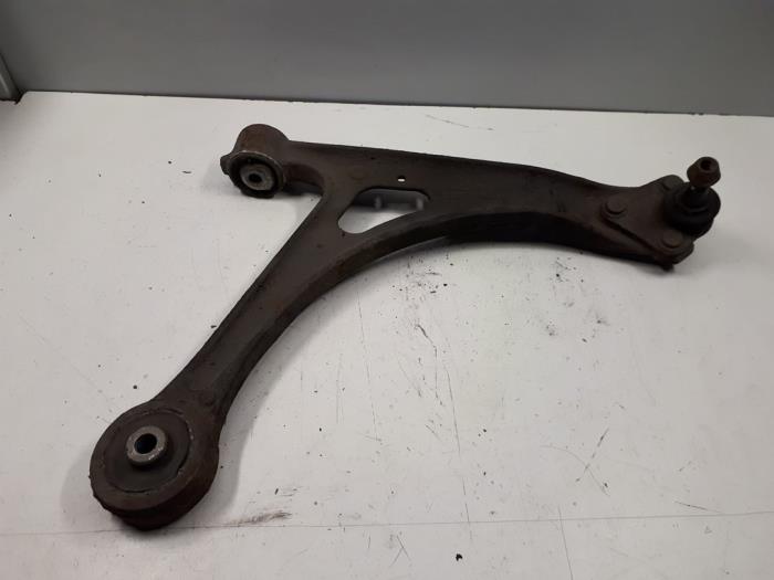 22538630 – 8N0407152D, 8N0407166 – Draagarm onder rechts-voor