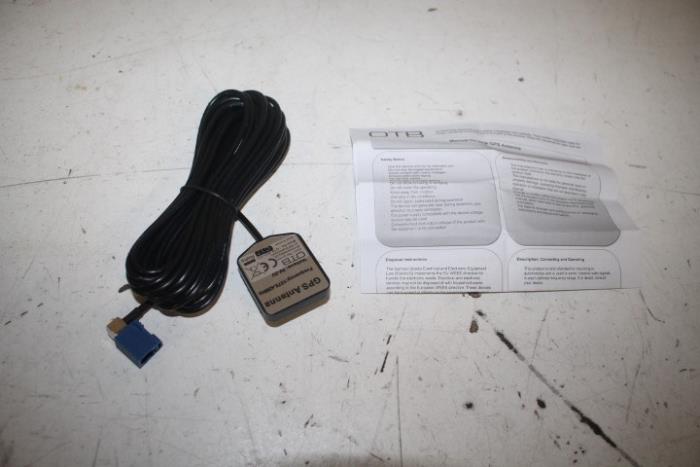 22556156 – 35005 – GPS antenna