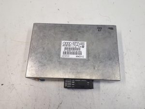 22588061 – 8P0862335E – Telefon Interface