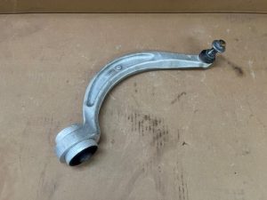 22727342 – 8W0407695B – Draagarm links-voor