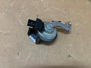 22635004 – 8W0951221 – Claxon