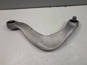 22847751 – 8K0505324H – Draagarm boven rechts-achter