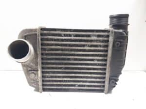 22833033 – 4E0145805R – Intercooler