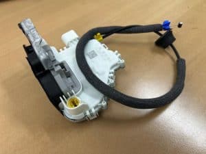 22820484 – 8X1837015B – Deurslot Mechaniek 2Deurs links