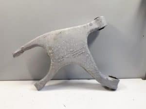 22848343 – 8R0505311F – Draagarm onder links-achter