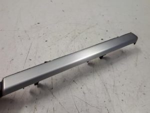 22976956 – 4G1853189E1NK – Dashboard sierlijst