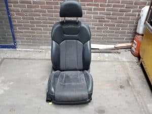 22169017 – 4M0881046 – Sitz rechts