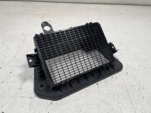 23076261 – 8W1819904A – Luchtgeleider