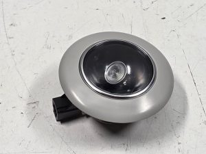 23099766 – 4H4947304EP5 – Interior lighting, rear