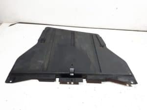 23134659 – 8D0863824 – Beschermplaat bodem