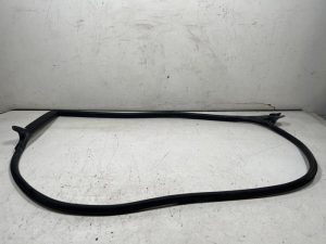 23230098 – 8W6831708RH, 8W6831708D – Portierrubber 2Deurs rechts