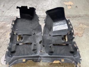 23229926 – 8W6863021D, 8W6863021DQA5, 8W6863021E, 8W6863021EQA5 – Vloerbedekking