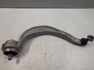 23431080 – 4G0407693J, 4G0407693L, 4G0407695 – Draagarm links-voor