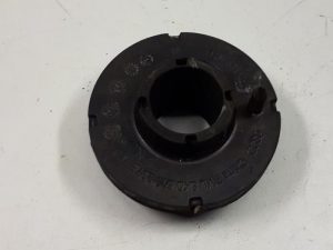 23386125 – 8K0512297E – Rear spring retainer, right