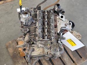 23498477 – 04L100039C – Motor