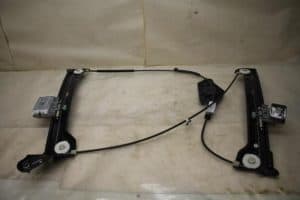 17799205 – 8T0837462D – Window mechanism 4-door, front right