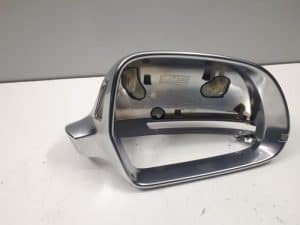 19839311 – 8T0857528C3Q7 – Spiegelkap rechts