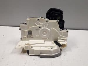 22867079 – 4K1837015J – Deurslot Mechaniek 4Deurs links-voor