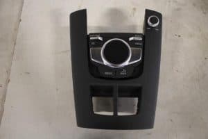 17822233 – 8V0919614BS – Regelunit Multi Media