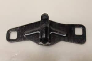 17795217 – 4F5827507B – Slotvanger Achterklep