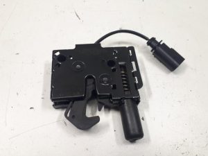 19843057 – 8W0823509C – Slotmechaniek Motorkap