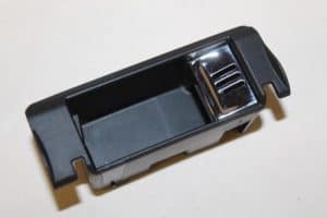 17789187 – 4B0857406A6PS – Asbak achter