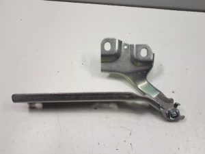 20320093 – 8Y0823302B – Motorkap Scharnier