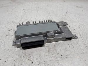 23603329 – 8W0035465 – Radio amplifier