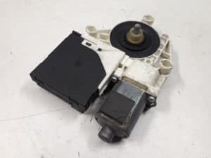 23657549 – 8P0959802Q – Door window motor