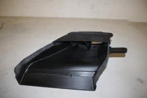 17819288 – 8T0129905 – Luchtgeleider