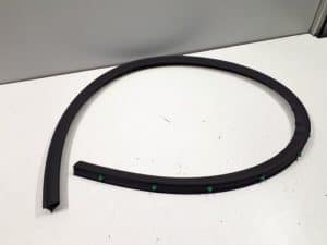 19993591 – 10A839699 – Rear door seal 4-door, left