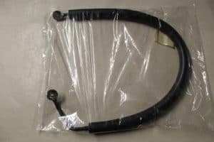 17787586 – 893612065J – Power steering line
