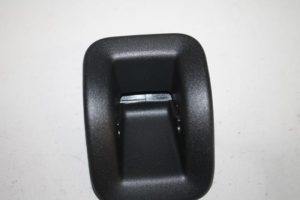 17817945 – 8T0887233A4PK – Isofix steun