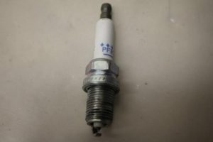 17798554 – PFR7Q – Bougie