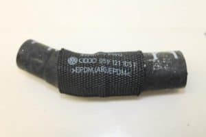 17795173 – 059121105F – Kühlerschlauch