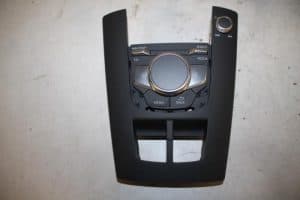 17822231 – 8V0919614BS – Regelunit Multi Media