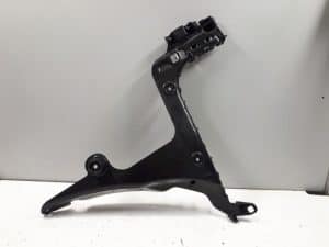 19003281 – 8P4807377B – Stoßstangenstütze links hinten