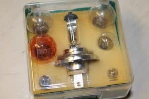 17787495 – BDB046003A – Lamp