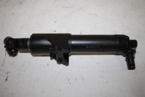 17831992 – 8W6955101A – Headlight washer