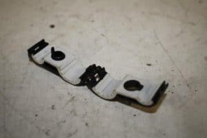 17824699 – 8W0260759A – Steun (diversen)