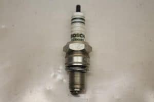 17798536 – KE4122A – Bougie