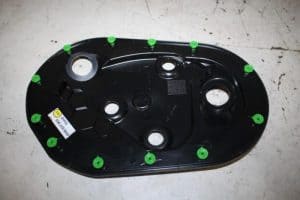 17824405 – 4M8837103 – Deurplaat 4Deurs links-voor