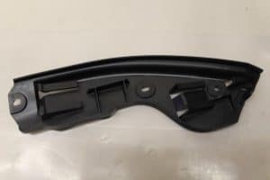 17795491 – 7L6807394B – Rear bumper bracket, right