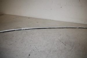 17807921 – 8K5853704HT94 – Daklijst rechts