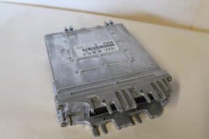 18101108 – 028906021GC – Computer Motormanagement